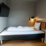 Myhotel *